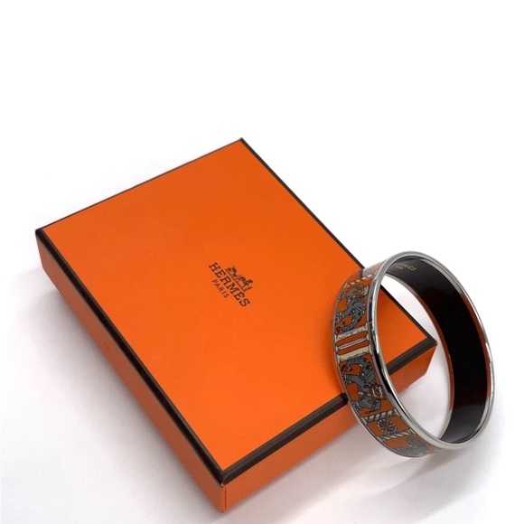 Hermes Enameled GM Bangle SV Elephant Pattern Orange W/Box - Picture 2 of 9